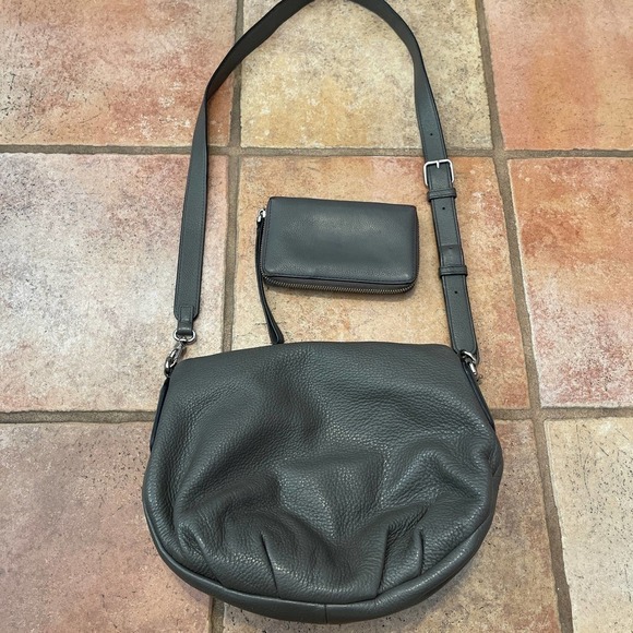 Marc Jacobs purse and wallet sold as a set - Picture 2 of 7